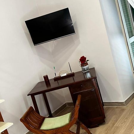 那不勒斯A Casa E Mamma'公寓 外观 照片